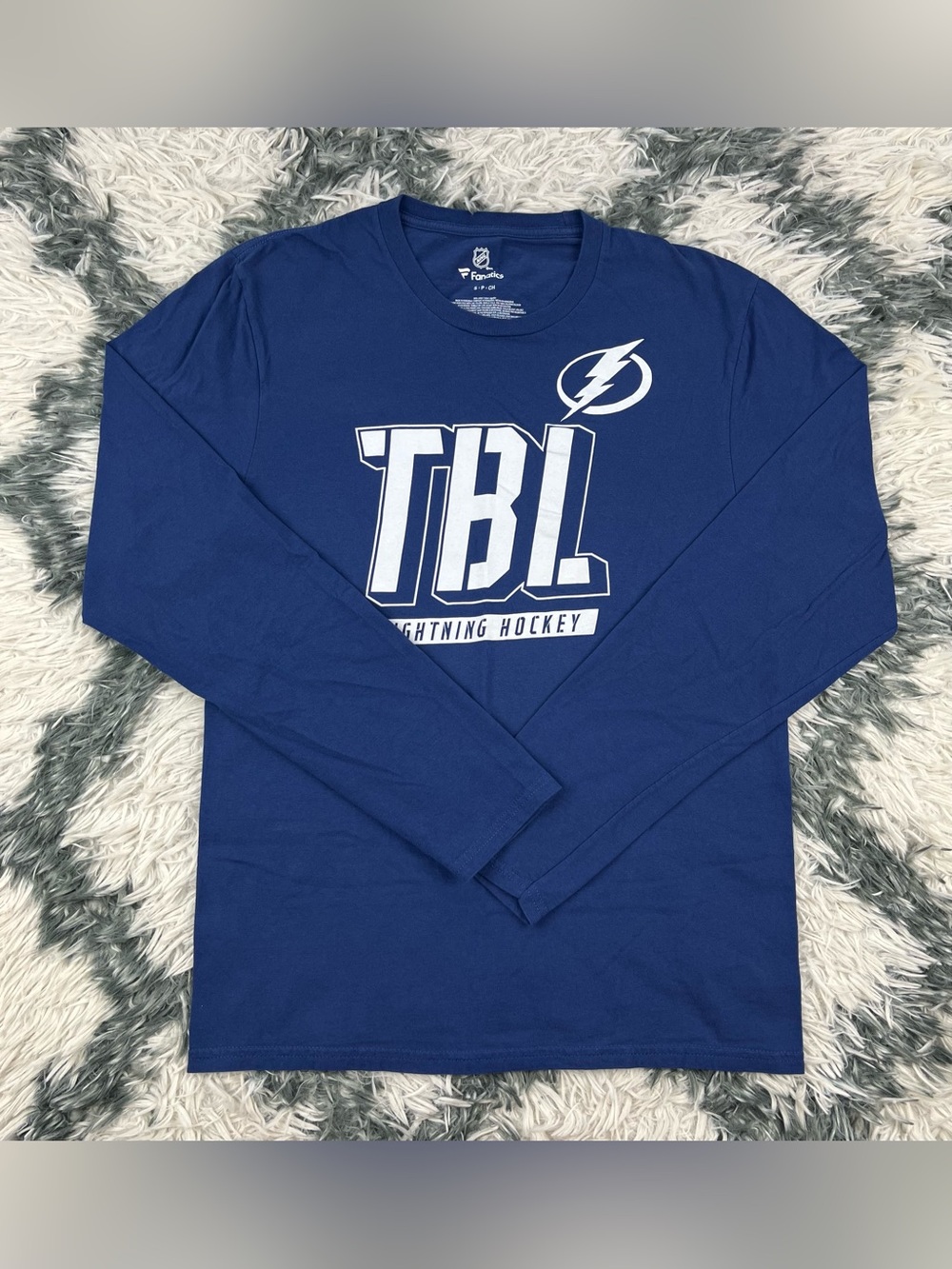 Fanatics Men’s Blue NHL Tampa Bay Lightning Graphic Long Sleeve T-shirt Size S